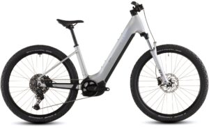 Cube Reaction Hybrid ONE 800