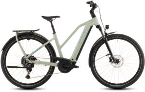 Cube Kathmandu Hybrid ONE 800